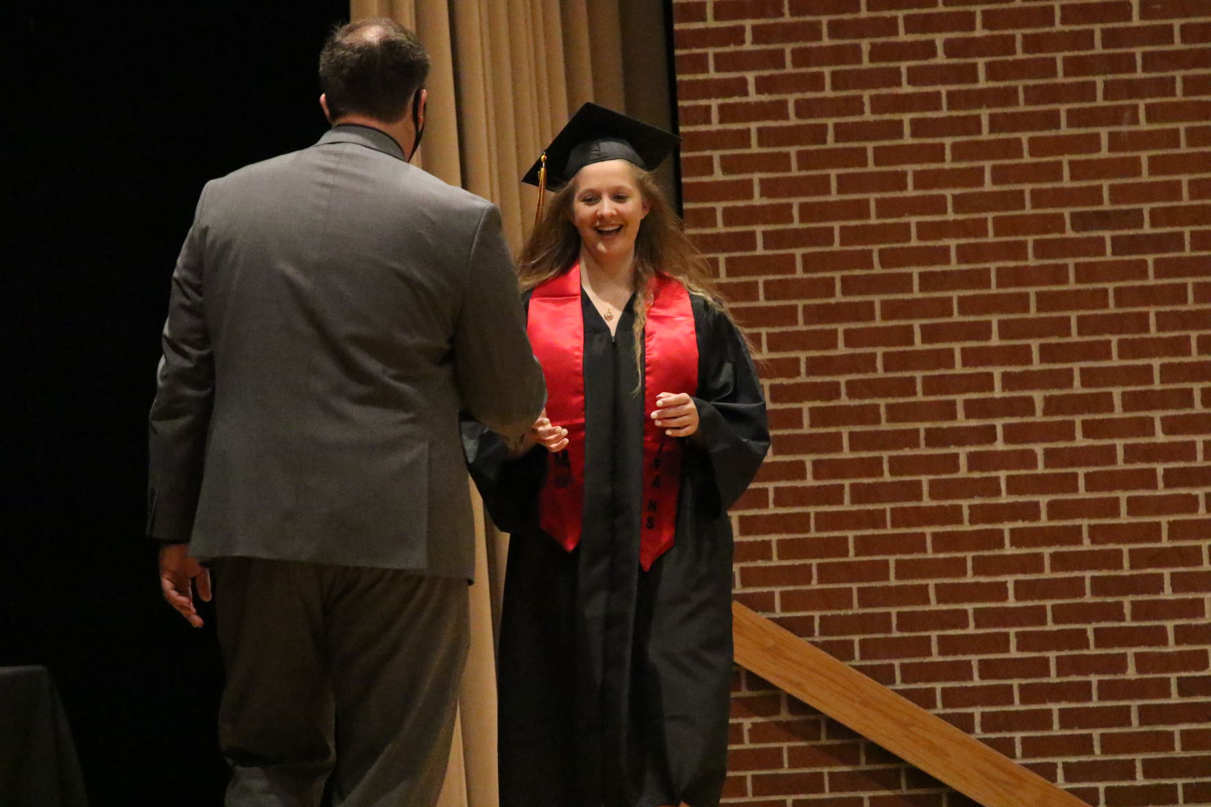 IFA_Grad1675.JPG